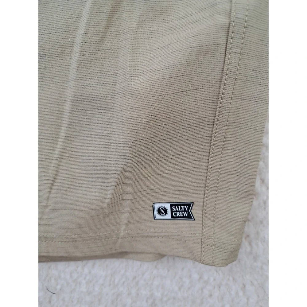 Salty Crew Shorts Men's 42 Tan Hybrid Performance Cargo Stretch Chino 8" Inseam - Picture 4 of 11
